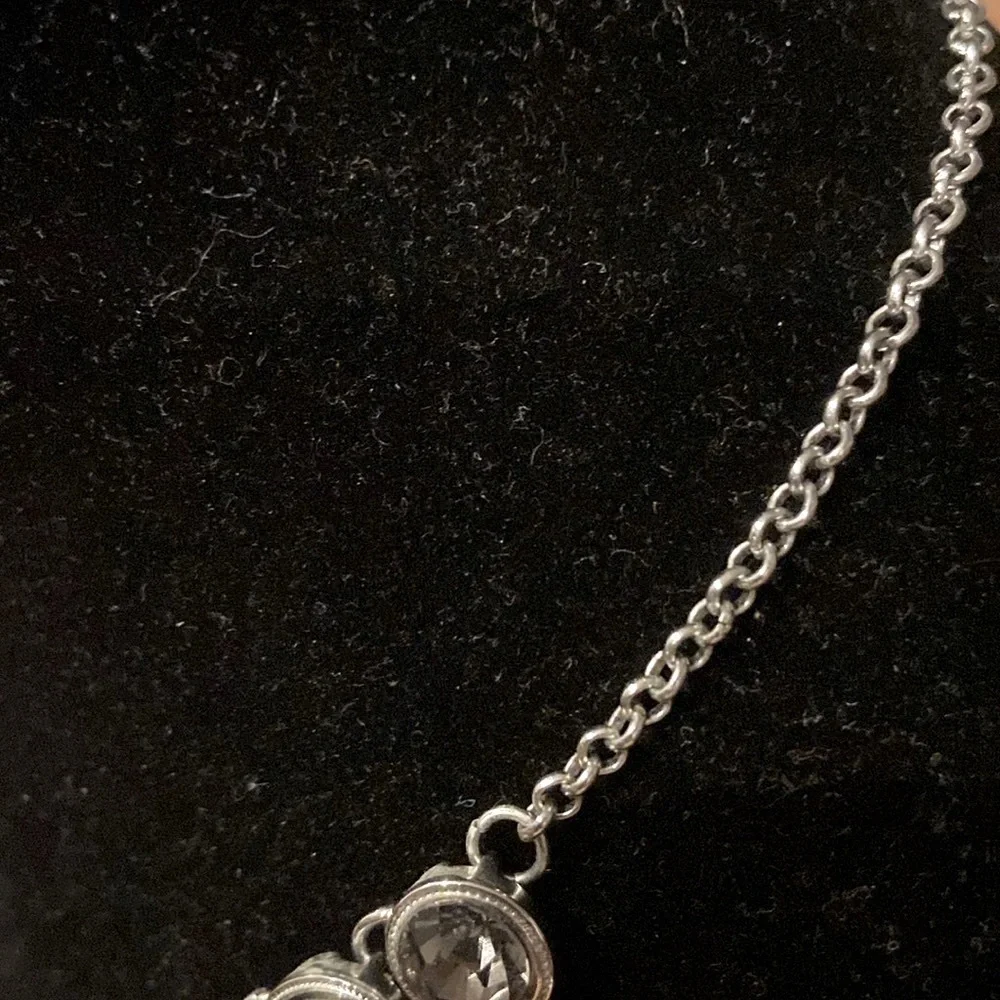 Silver Tone Necklace
